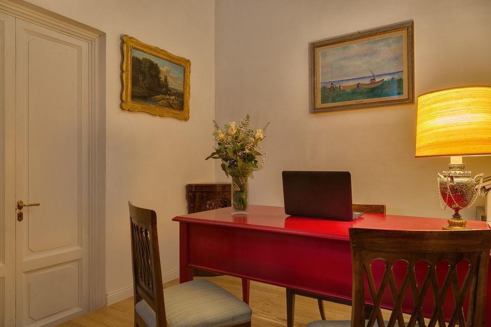 فندق Residenza D'Epoca Borgo Albizi فلورنس المظهر الخارجي الصورة