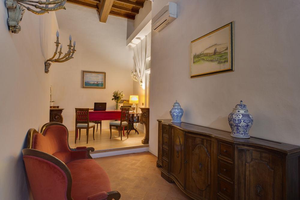 فندق Residenza D'Epoca Borgo Albizi فلورنس المظهر الخارجي الصورة